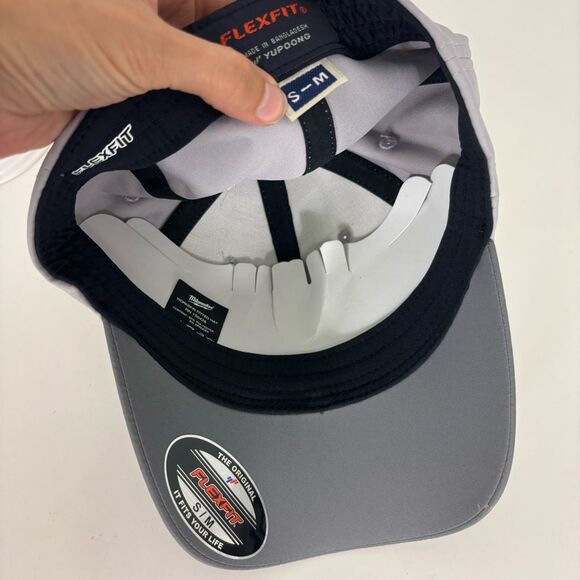 New Milwaukee Men's Grey Workskin Performance Fitted Baseball Hat S/M - Picture 6 of 6